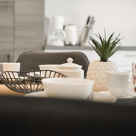 Justina 7 Apartments San Paolo  ภายนอก รูปภาพ