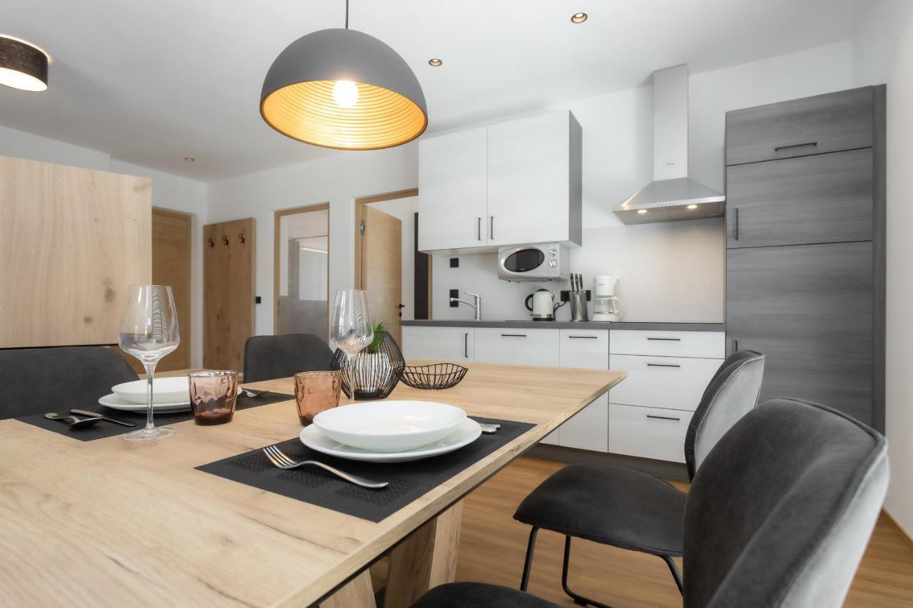 Justina 7 Apartments San Paolo  ภายนอก รูปภาพ