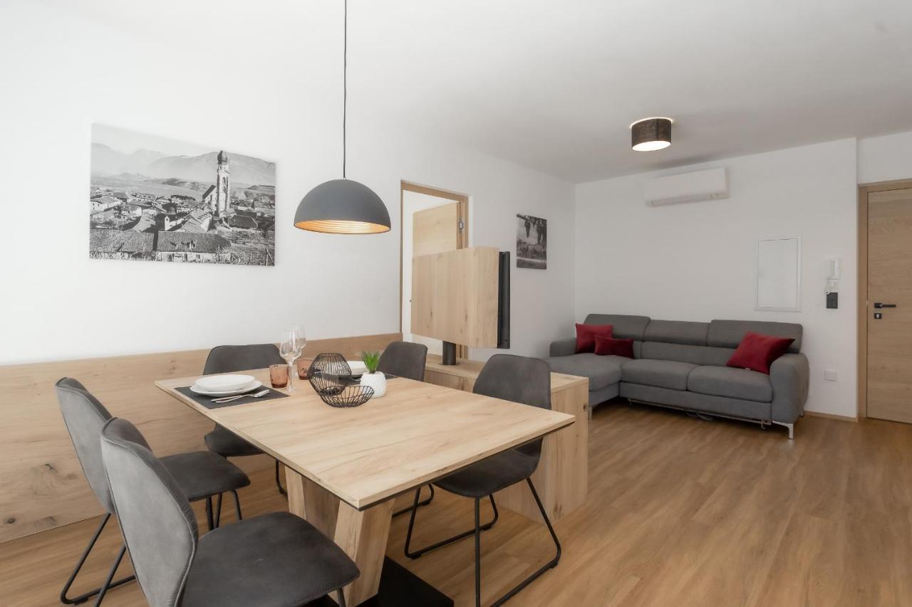 Justina 7 Apartments San Paolo  ภายนอก รูปภาพ