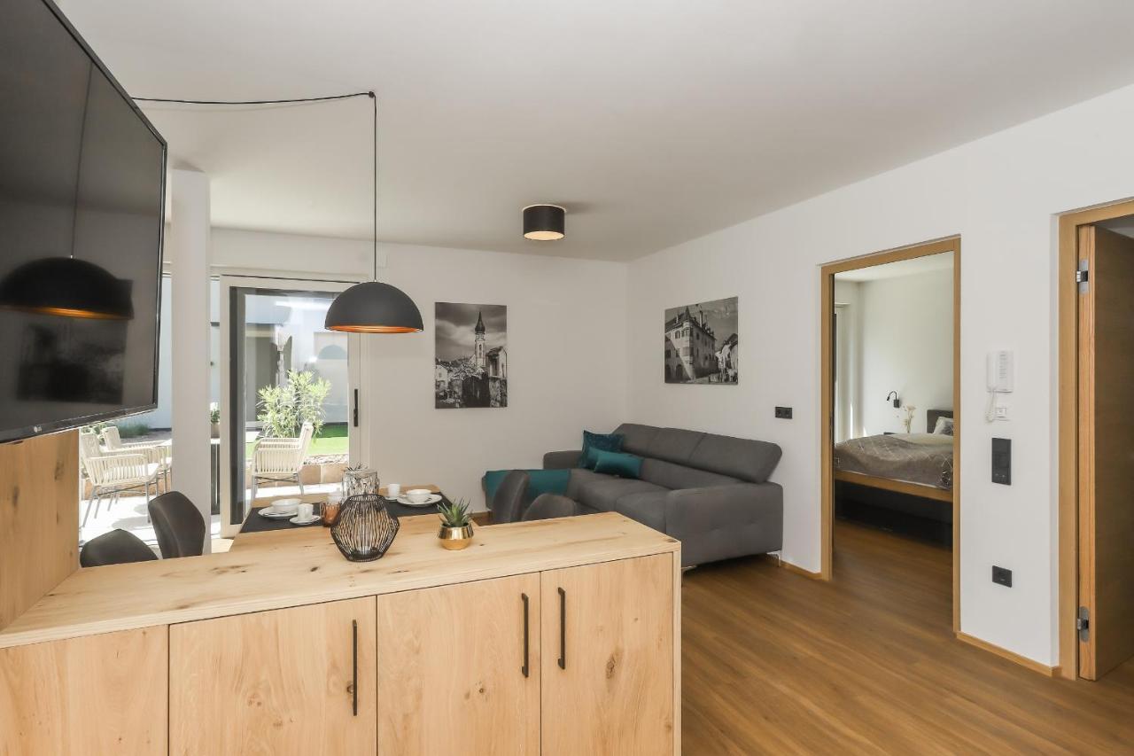 Justina 7 Apartments San Paolo  ภายนอก รูปภาพ