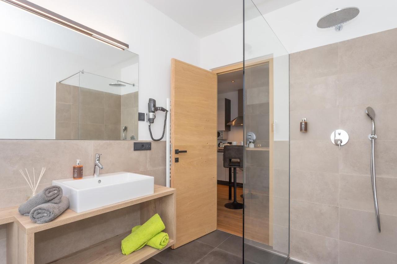 Justina 7 Apartments San Paolo  ภายนอก รูปภาพ