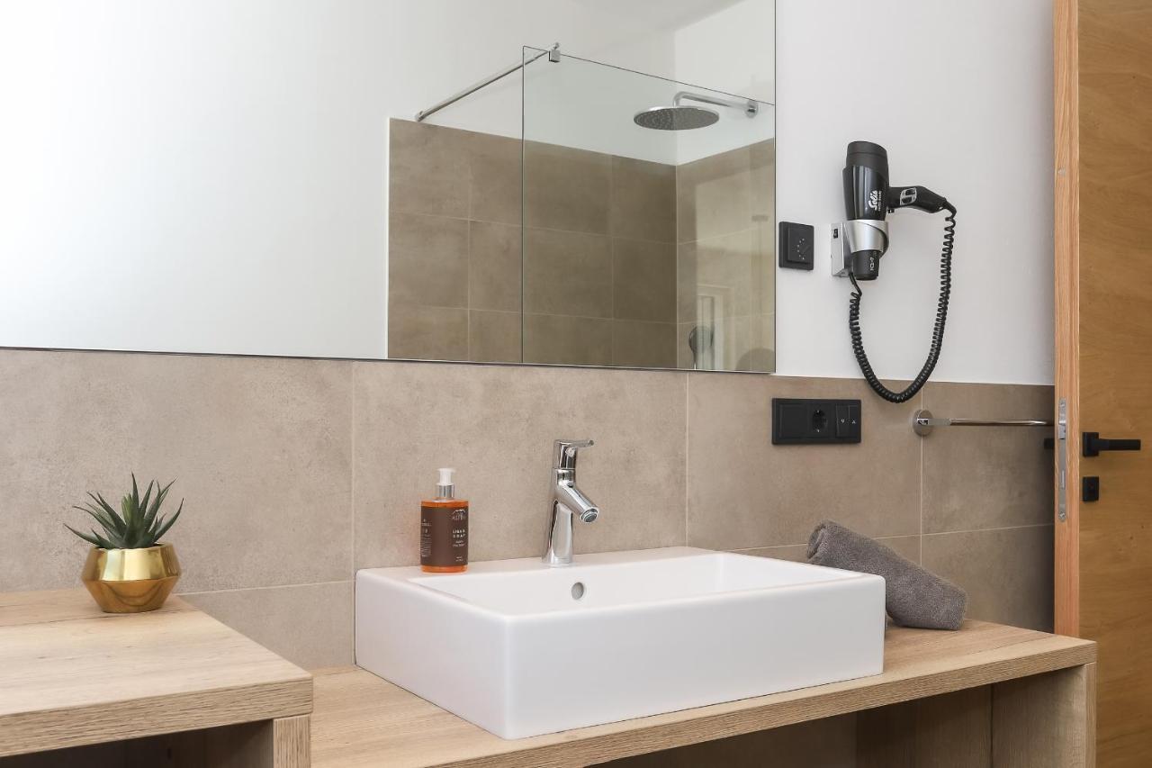 Justina 7 Apartments San Paolo  ภายนอก รูปภาพ