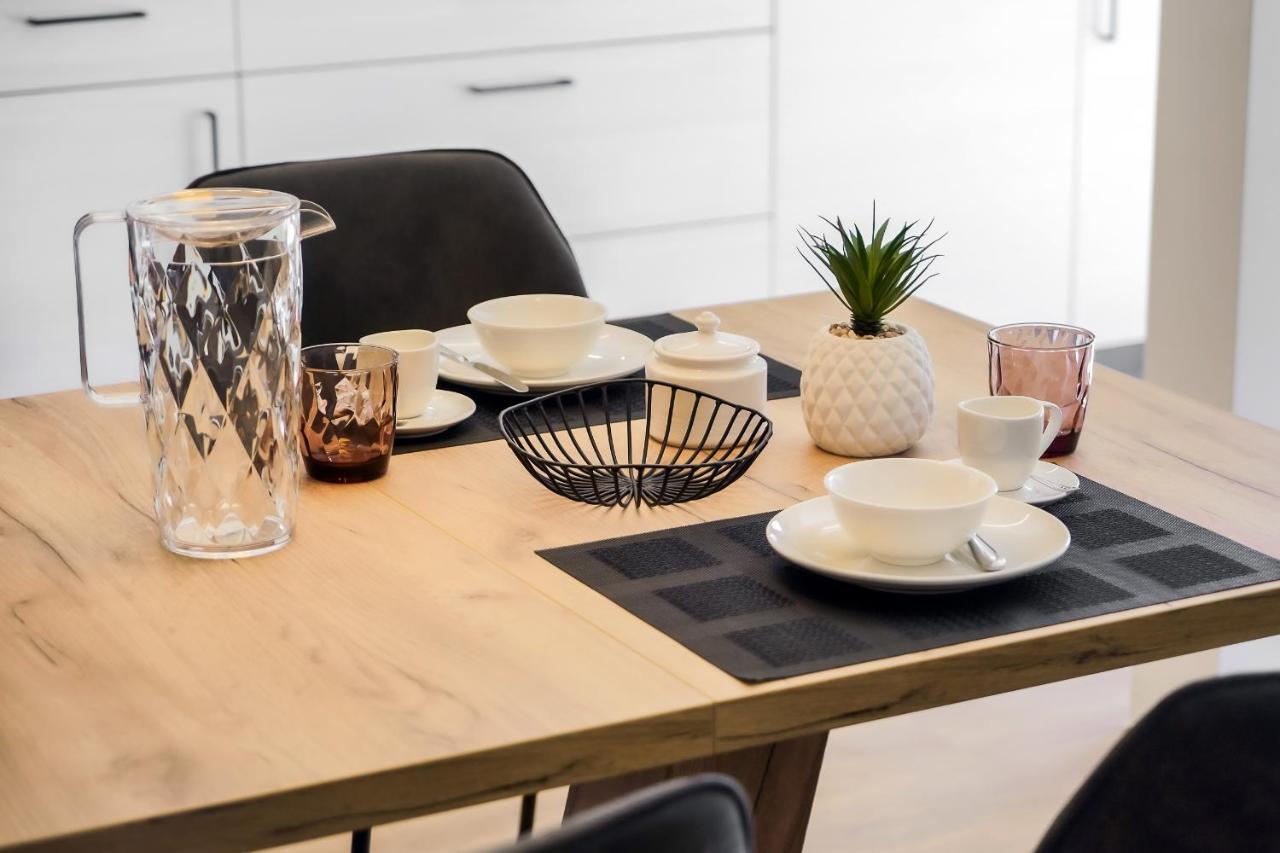 Justina 7 Apartments San Paolo  ภายนอก รูปภาพ
