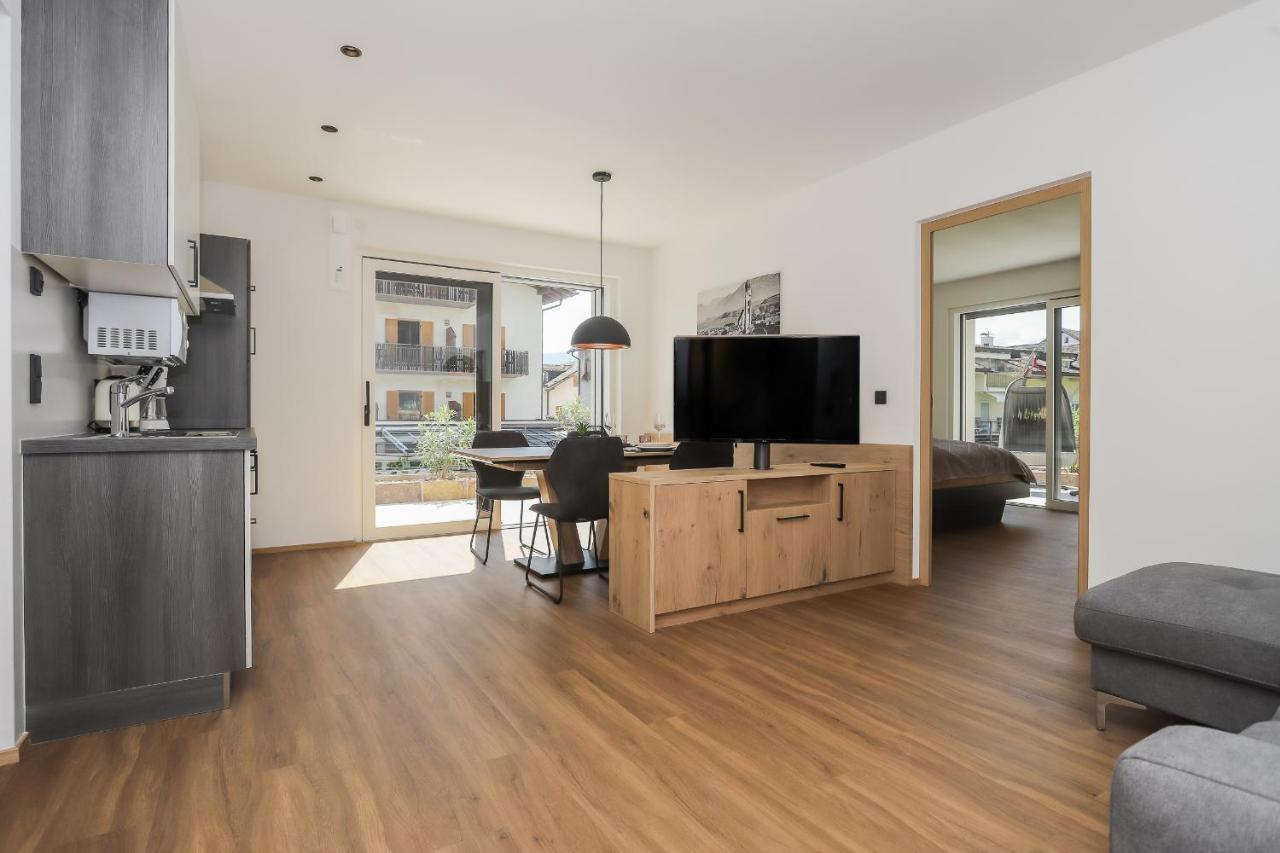 Justina 7 Apartments San Paolo  ภายนอก รูปภาพ